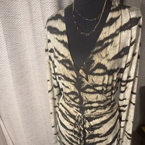 Michael Kors Black and Cream wrap dress Patterned Dress